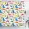 ABAKUHAUS Dino Duschvorhang, Dinosaurier Bunte, Stoffliches Gewebe Badezimmerdekorationsset mit Haken, 175 x 220 cm, Grün Blau Rosa