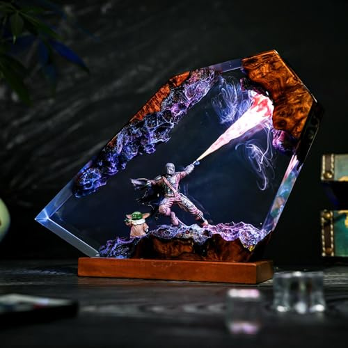 FIYSON 3D Epoxidharz Nachtlicht, Film-Fanartikel Star Wars Figuren Ornamente mit Holzsockel, Nachttischlampe mit USB-Kabel und 16 Farbe Remote Mehrfarbige LED Nacht Lampe,Desktop Dekor (Stil 5)