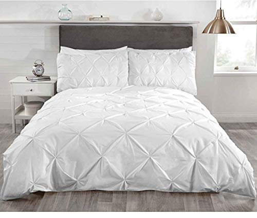 Homespace Direct Balmoral Luxury Double Duvet Set 2 Pillowcases White Pintuck Trim
