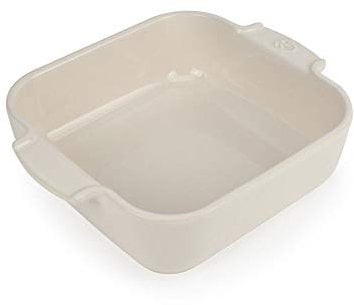 PEUGEOT - Plat Four En Céramique Carré - 21 cm (anses comprises) x 17,5 cm x 6 cm - Contenance : 1,1 L - Garanti 10 Ans - Fabrication Française - Coloris Ecru
