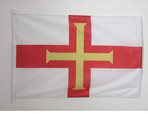 AZ FLAG - Drapeau Guernesey - 45x30 cm - Pavillon Nautique Anglais Spécial Bateau Et Extérieur En Maille Bloquée Avec Anneaux Plastiques Intégrés - 30g
