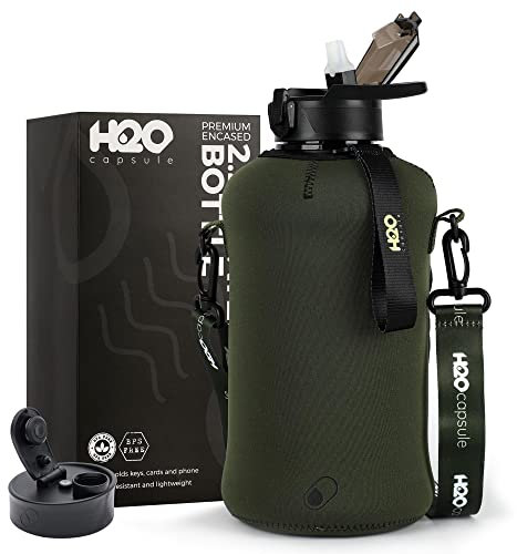 H2O Capsule Bouteille d'eau de 2,2 l avec manchon de rangement et couvercle à paille recouvert – Grand récipient réutilisable sans BPA avec poignée – Grande carafe de sport, 2,2 litres, vert