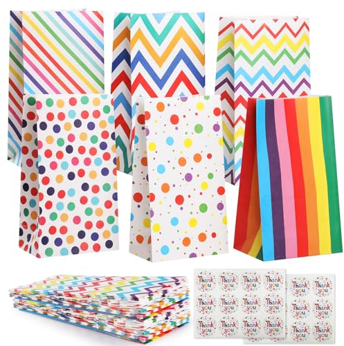 Bigqin 24 Stück Papiertüten Weihnachten, Bunte Geschenktüten mit 30 Aufklebern, Süßigkeiten Candybar Tüten zum Verpacken Gastgeschenke für Weihnachten Partys und Hochzeiten - 24x13 cm