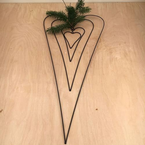 Madleys Set 4 Herzen 60 cm hoch Metall schwarz Draht