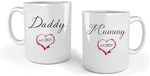 iTRONiK Love Heart Mummy and Daddy est 2025 Mugs Set, Perfect for New Parents Mum and Dad, White, 11 Oz Mugs