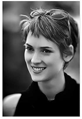 Schauspieler Winona Ryder 18 Leinwand Poster Schlafzimmer Dekor Sport Landschaft Büro Raumdekor Geschenk Ungerahmt: 50 × 75 cm