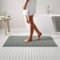 MAYSHINE Chenille Badematte, rutschfeste Maschinenwaschbare Badteppiche | Saugfähige Schnelltrocknende Shag-Teppiche, Ideal für Badezimmer, Dusche, Schlafzimmer oder Türmatte (Salbeigrün, 120x70cm)