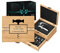 Maverton Weinöffner-Set personalisiert Weinset Sommelier Set - Geschenkbox Holzbox + 8er Weinzubehörset - aus Bambus - Braun - Geschenk zum Geburtstag für Männer - Ein ausgezeichneter Jahrgang