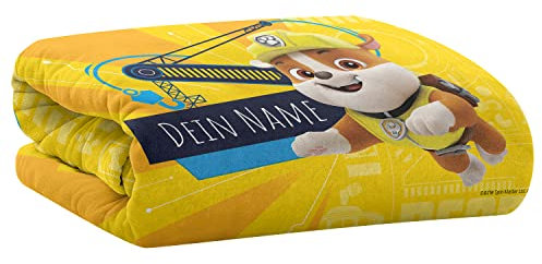 PICANOVA – PAW Patrol Rubble Decke mit Name 100x70cm – Personalisierte Kuscheldecke für Kinder – Premiumqualität Fleecedecke 510g/qm – Unschlagbar Weich Und Gemütlich Schmusedecke