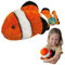 EcoBuddiez - Clownfisch von Deluxebase. Großes 38cm weiches Plüschtier aus recycelten Plastikflaschen. Umweltfreundliches kuscheliges Geschenk für Kinder und süß Stofftier für Kleinkinder.