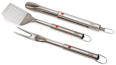 Joseph Joseph GrillOut Set di Utensili per BBQ in Acciaio Inox 3 Pezzi, Paletta, Pinze e Forchetta, Manico Regolabile, Occhielli per Appendere