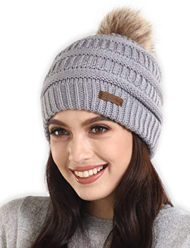 Brook + Bay Beanie Strickmütze für Damen - One Size - Winter Bommelmütze - Mütze mit Bommel - Winter Damenmütze - Winter Hat Women - Pudelmütze Damen
