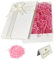 Geschenkbox mit Deckel 25 x 18 x 8,5 cm, Premium Geschenkbox mit Schleifen, Geschenkbox Set,Grußkarten,Raffia Hamper Shreds für Hochzeit Muttertag Geburtstag Weihnachten Valentinstag(Weiß)