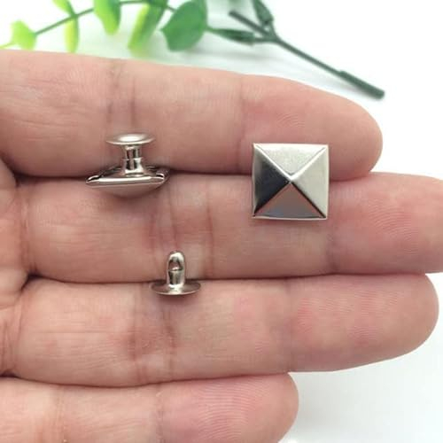 100 Sätze Metallquadratnieten Kleidungsstück Pyramidenkappe Nieten Nieten für Lederhandwerk Tasche Gürtel Kleidung für Schuhe Kragen-Silber,7mm