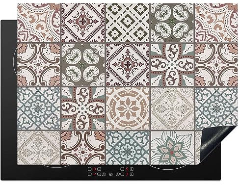 KitchenYeah© Cubre Vitrocerámica - Protector Vitroceramica Induccion 70x52 cm - Tapa Vitroceramica - Protector de Vitroceramica Mosaico - Marrón - Motivo - Azulejo