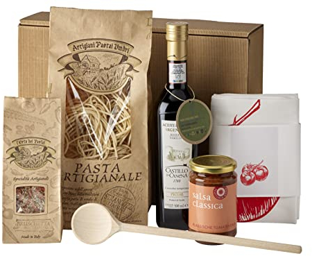 Delikatessen-Geschenkset Pasta Divina | Handgemachte Pasta, Bruschetta-Gewürz, Tomatensauce, Olivenöl, Kochlöffel und Geschirrtuch