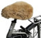 Hollert Lammfell Fahrradsattelbezug Cappuccino Fell Sattelüberzug Merino Schaffell