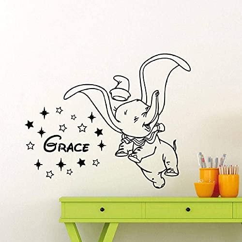 Benutzerdefinierte Elefant Dumbo Wandtattoo Benutzerdefinierter Name Vinyl Aufkleber Home Poster Junge Mädchen Baby Kindergarten Dekoration Wandbild Kunst 42X34 Cm
