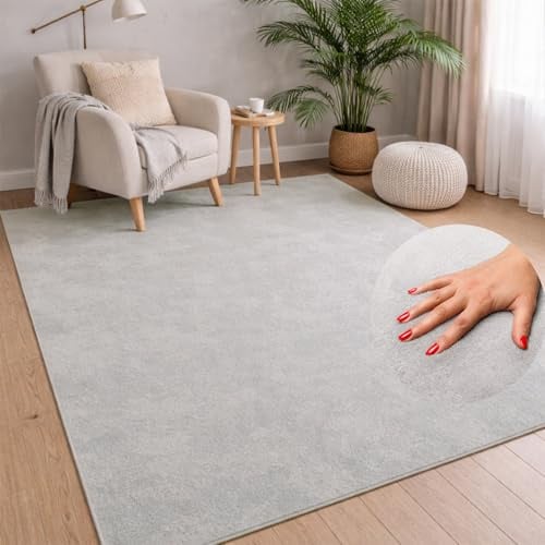 carpet city Waschbarer Teppich Einfarbig Kurzflor - 120x160 cm in Grau - Weich & Soft-Touch Haptik - rutschfest & Pflegeleicht - Teppich für Wohnzimmer, Schlafzimmer & Flur