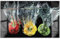 timalo Küchenbild aus Acrylglas modernes Wandbild Glasbild Deko Küche XXL Bild wie Glas | 80x50cm Bunte Paprika im Wasser, Splash, schwarzer Hintergrund, Gemüse