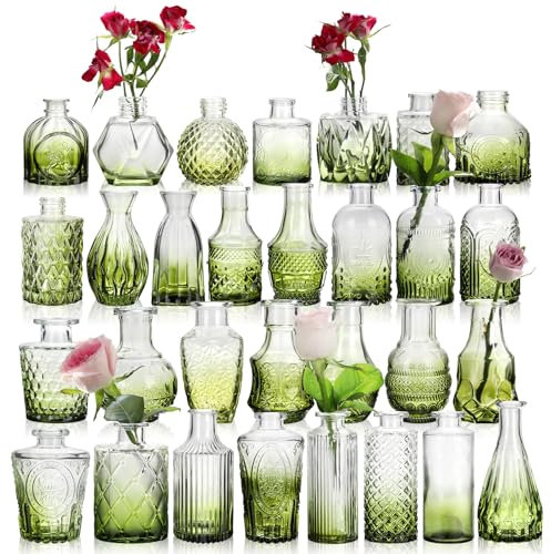 BIGIVACA Set mit 30 grünen Glasvasen in Großpackung, kleine Tafelaufsätze für Hochzeiten, Mini-Glasvasen im Vintage-Stil, Blumenvasen für Tischdekoration