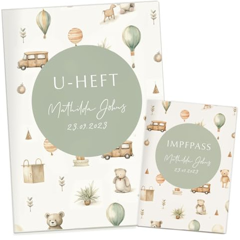 NORDEULE® U-Hefthülle mit Zusatzfach und Impfasshülle Set personalisierbar mit Name Datum in Salbeigrün | Schutzhülle mit Aquarell Spielzeug Baby (Mathilda, U-Heft m. Zusatzfach & Impfpasshülle)