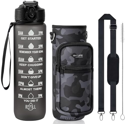 Motivierende Wasserflasche 1L | inkl. Neoprenhülle mit Taschen, Gurt, Stroh, Bürste | Wasserdichter Automatischer Stopper mit Sichloss | Trinkflasche für Gym, Sport, Trekking | BPA-frei