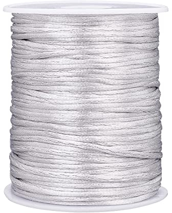 PH PandaHall 100 m/106 yarde di Cordoncino di Raso A Coda di Topo, 2mm Argento Artigianato di Seta Corde Perline di Natale String per La Collana Macrame Nodo Cinese Dream Catchers Treccia di Capelli