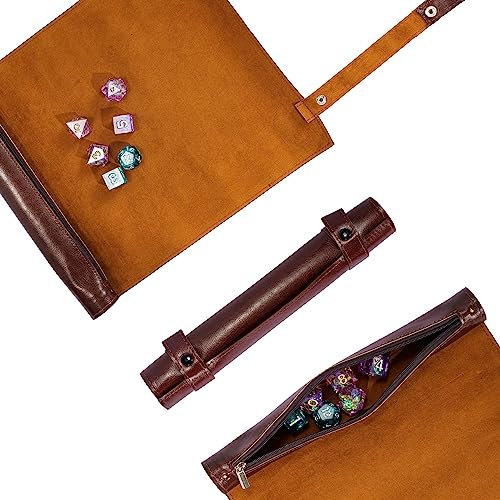 Würfelmatte für Pen and Paper - aus Kunstleder, zum Rollen, mit Aufbewahrung für polyedrische Würfel, ideal für D&D, DSA, Shadowrun, Cthulhu uvm. (rotbraun rustikal, Standard ohne Würfel)