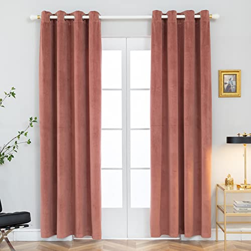 PLEASANT BOULEVARD Samtvorhänge, schwere Verdunkelungsvorhänge mit Ösen, wärmeisoliert, Verdunkelungsvorhänge für Wohnzimmer, Schlafzimmer und Heimdekoration, 132 x 241 cm (B x L), Canyon Rose, 2