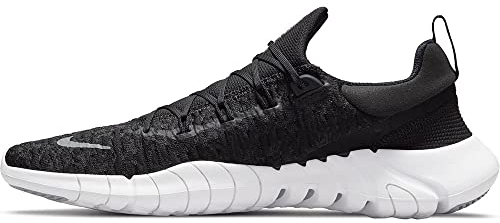Nike Herren Free Run 5.0 Road Running Shoe, Black/White-Dark Smoke Grey, 44 EU