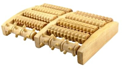 Fußmassagegerät mit 5-nagel Rolle für Fußgewölbe und Ferse | Holz in Khaki, zur Entspannung und Stresslinderung, Kompakt für Gezielte Fußpflege