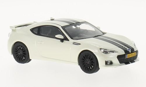 Subaru BRZ, metallic-weiss/schwarz, 2014, Modellauto, Fertigmodell, Triple 9 Collection 1:43