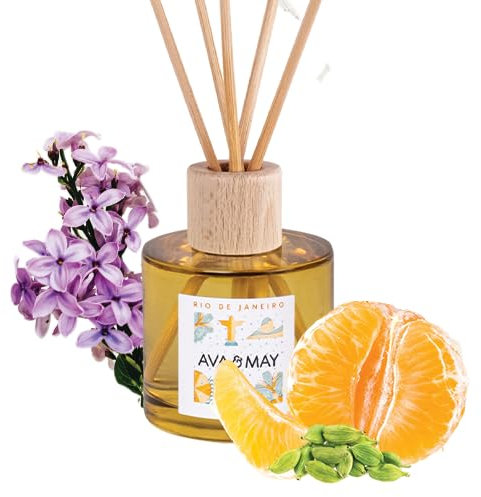 AVA & MAY Rio de Janeiro Diffuser (100 ml) – vegane Duftstäbchen aus Rattan mit Duft für ca. 4 Wochen – mit hochwertigem Duftöl aus Flieder, Kardamom und Mandarine