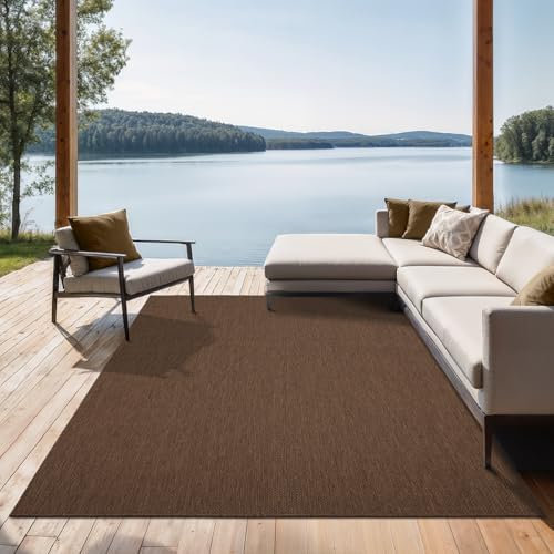 the carpet Mistra - Moderner In- und Outdoor Teppich, perfekt für das Wohnzimmer, Schlafzimmer oder die Terrasse, Wetterfest, langlebig und pflegeleicht, Braun, 160 x 220 cm