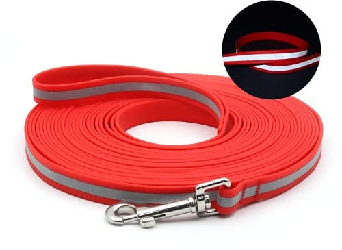LaRoo 10m Schleppleine für Hunde, Reflektierend Robuste PVC Hundeleine mit Handschlaufe Haken, Nachts Spazieren Gehen Wasserdicht Schleppleine Trainingsleine für Kleine Große Hunde (10m, Rot)
