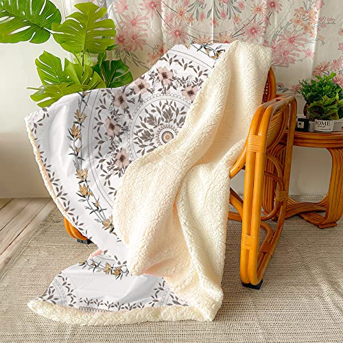 Mateju Sherpa Kuscheldecke Flauschige Fleecedecke Kranz Blumendruck Wohndecke Winter Weiche und Warm Decke Doppelschicht Microfaser Sofadecke Couchdecke Bettüberwurf (Weiß,130x150cm)