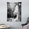 ABAKUHAUS Schwarz und weiß Wandteppich, Wolf-Porträt aus Weiches Mikrofaser Stoff Waschbar ohne Verblassen Digitaldruck, 110 x 150 cm, Blassgrau