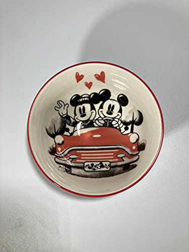 Zrike Brands Mickey and Minnie Hello Love Tidbit Bowl Standard