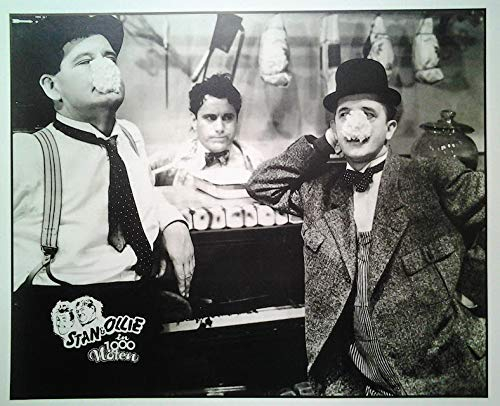 Poster+ Stan Laurel, Oliver Hardy: In 1000 Nöten | Filmplakat, [49,5 x 61 cm]