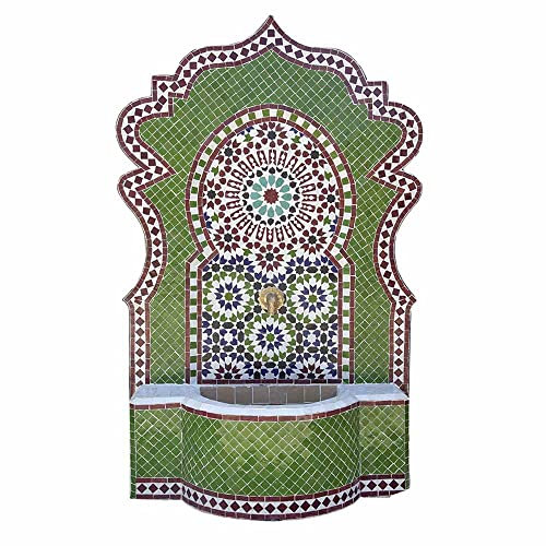 Fontaine marocaine en mosaïque zellige de carreaux entièrement faite à la main 138 cm, vert, jardin ou inerna dans la maison.