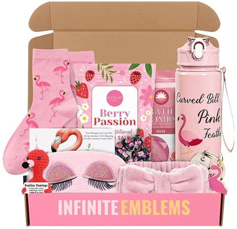 Infinite Emblems Ensemble cadeau flamant rose pour femme avec flamant rose positif, porte-clés, bouteille d'eau, chaussettes, bombe de bain, sel de bain, masque de sommeil, chouchou, bandeau rose et