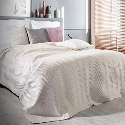 Eurofirany Tagesdecke Sesseldecke Sofadecke Velvet Samt Steppdecke für Wohnzimmer und Schlafzimmer (Sofia Creme, 230 x 260 cm)