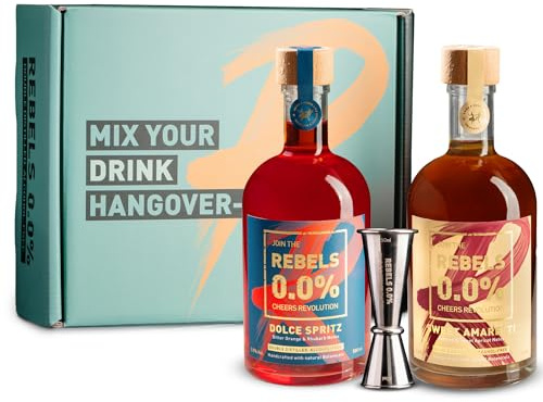 REBELS 0.0% Dolce Spritz sans alcool + coffret cadeau Sweet Amaretto I Avec gobelet doseur I Parfait pour les cocktails et mocktails sans alcool I 2 x 500 ml I Végétalien Qualité suisse de qualité