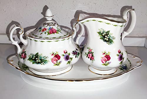 Royal Albert / Milchkännchen und Zuckerdose auf Tablett / Original / Flower of the Month / Rofu / Action / Kik