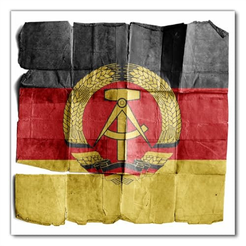 Wallario Selbstklebende Möbelfolie/Tischdecke für Innen und Außen, Größe: 50 x 50 cm - DDR Flagge auf altem Papier - schwarz rot Gold