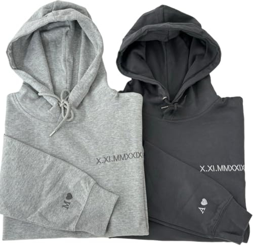 shinedian Individuelle römische Ziffern Datum bestickt Paar Hoodie Ärmel Initiale Beige