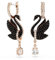 Swan - Noir Rosé - Boucles d'Oreilles - Swarovski