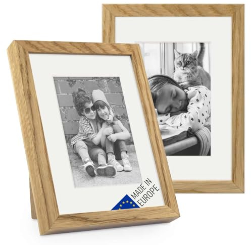 PHOTOLINI Echtholz-Bilderrahmen 13x18 cm mit Passepartout 9x13 cm, Eiche, Holzrahmen Made in EU, 2er Set, bruchsicheres Acrylglas, zum Aufhängen & Aufstellen, extra Zubehör - für Fotos & Bilder