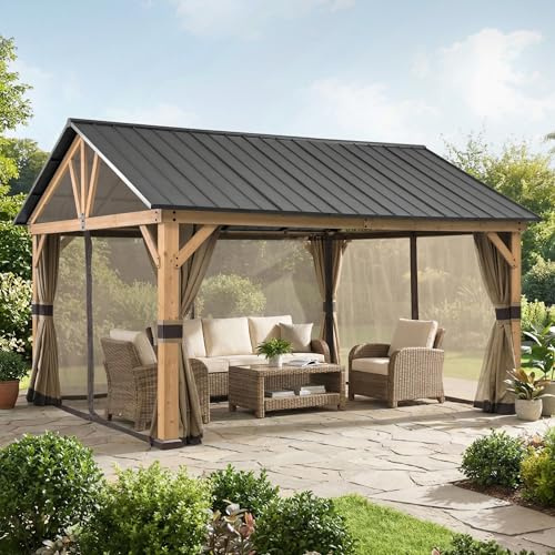 SUNJOY 4x4,6 m Holzpavillon aus Zedernholz wasserdicht, wind & schneefest, mit Satteldach aus Stahl, 14 cm starken Pfosten, inkl. Vorhängen & Moskitonetzen, robuster Pavillon für Terrasse, Garten&Auto